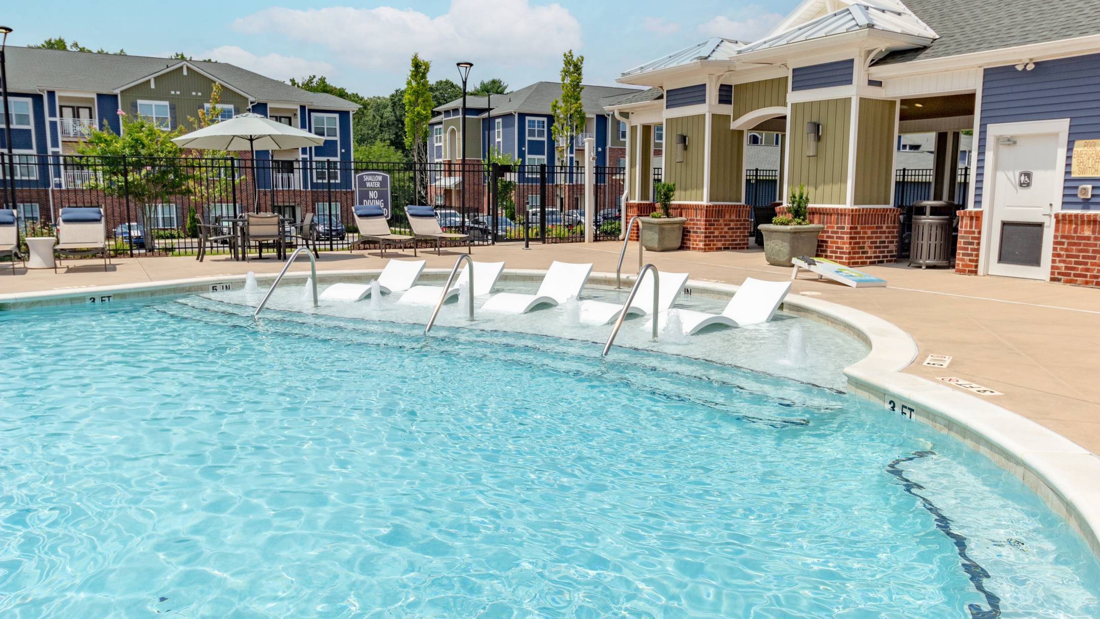 Hawthorne at Simpsonville pool with lounge chairs.
